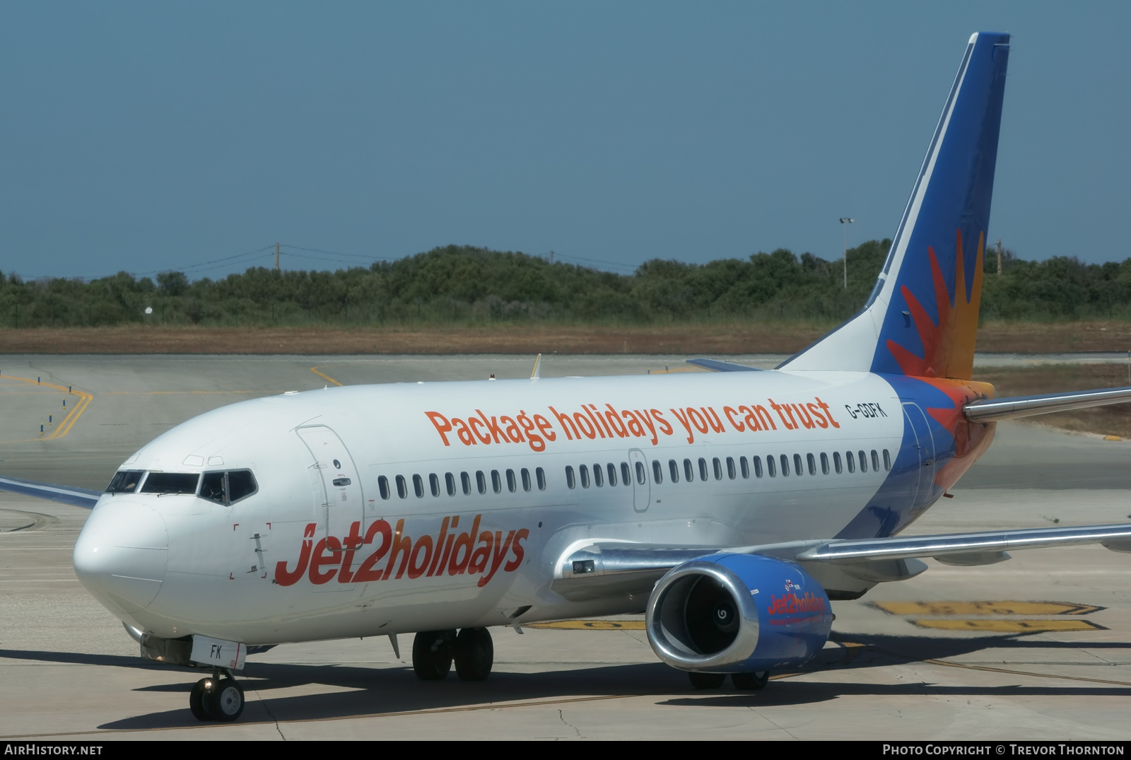 Aircraft Photo of G-GDFK | Boeing 737-36N | Jet2 Holidays | AirHistory.net #343331