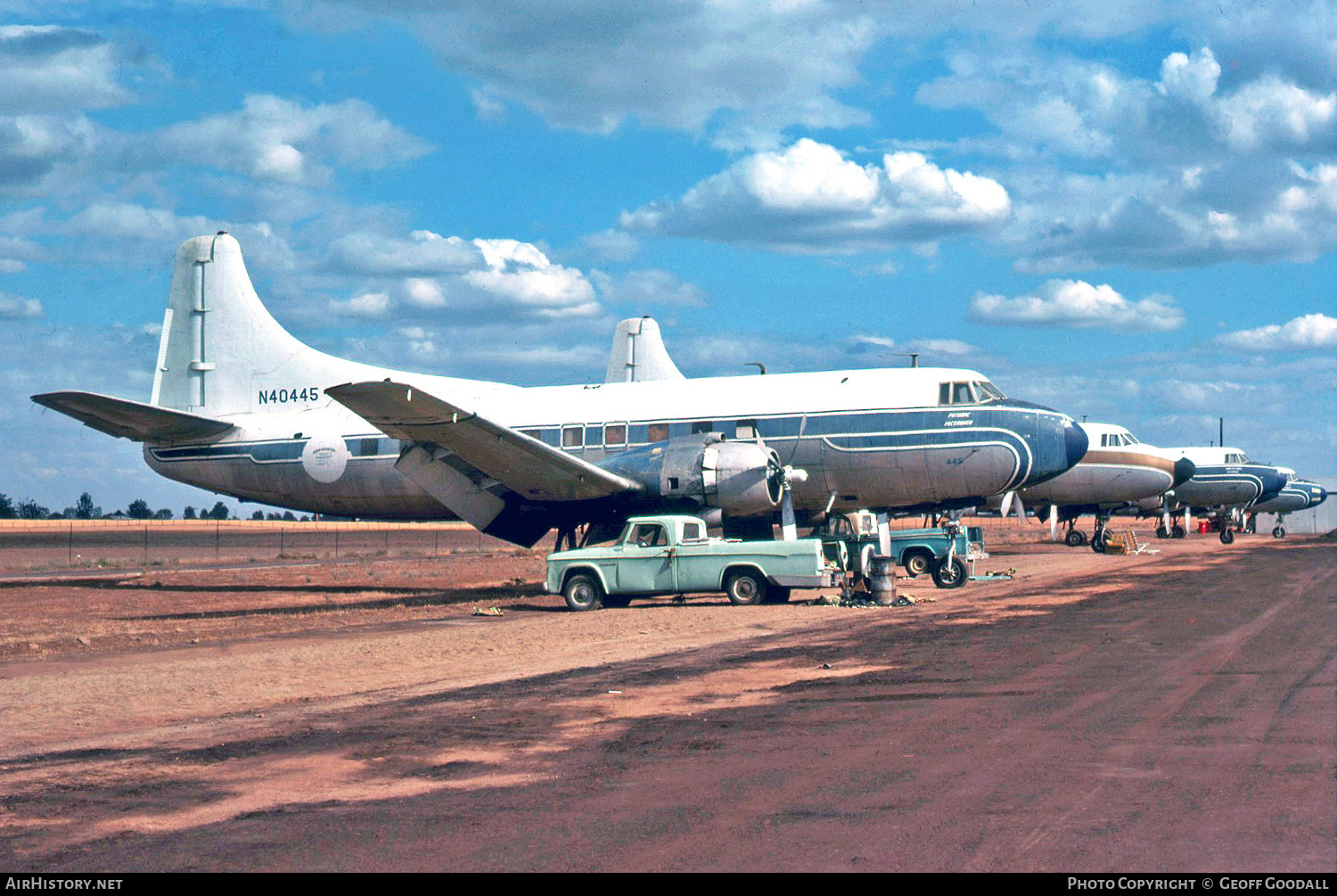 Aircraft Photo of N40445 | Martin 404 | AirHistory.net #343422