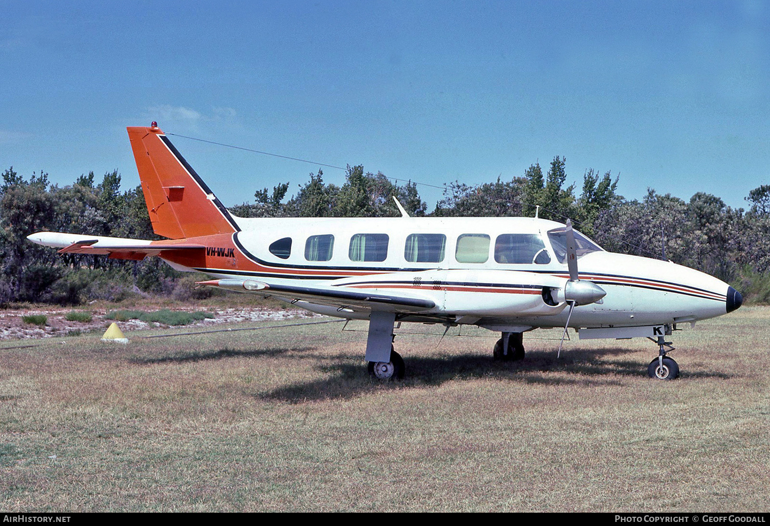 Aircraft Photo of VH-WJK | Piper PA-31-350 Navajo Chieftain | AirHistory.net #343436