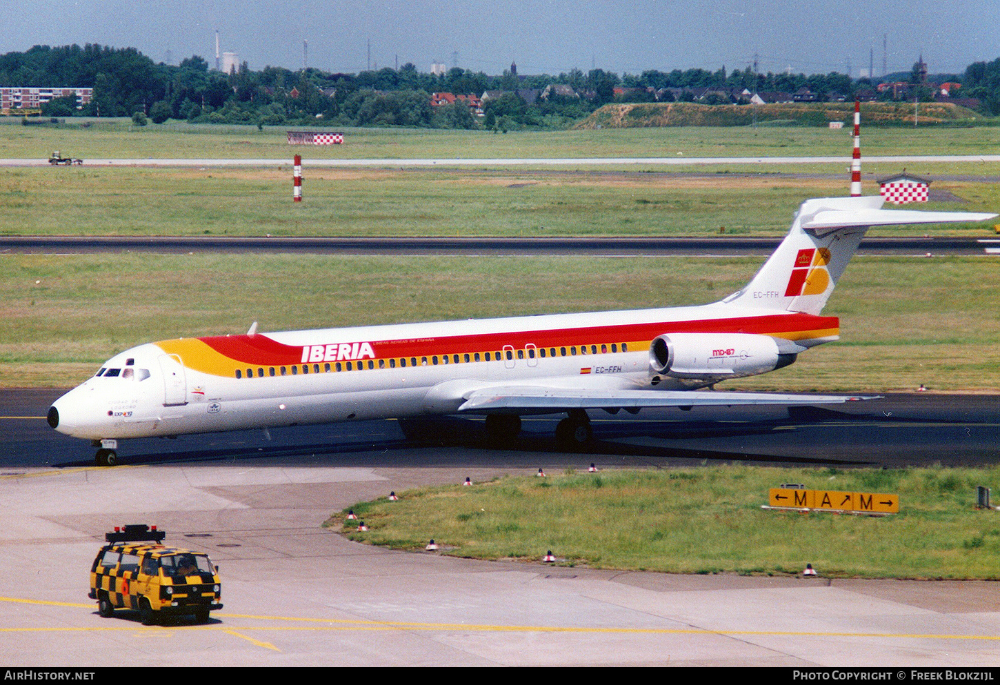 Aircraft Photo of EC-FFH | McDonnell Douglas MD-87 (DC-9-87) | Iberia | AirHistory.net #343467