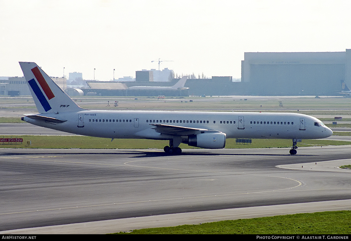 Aircraft Photo of PH-AHE | Boeing 757-27B | Air Holland | AirHistory.net #343473