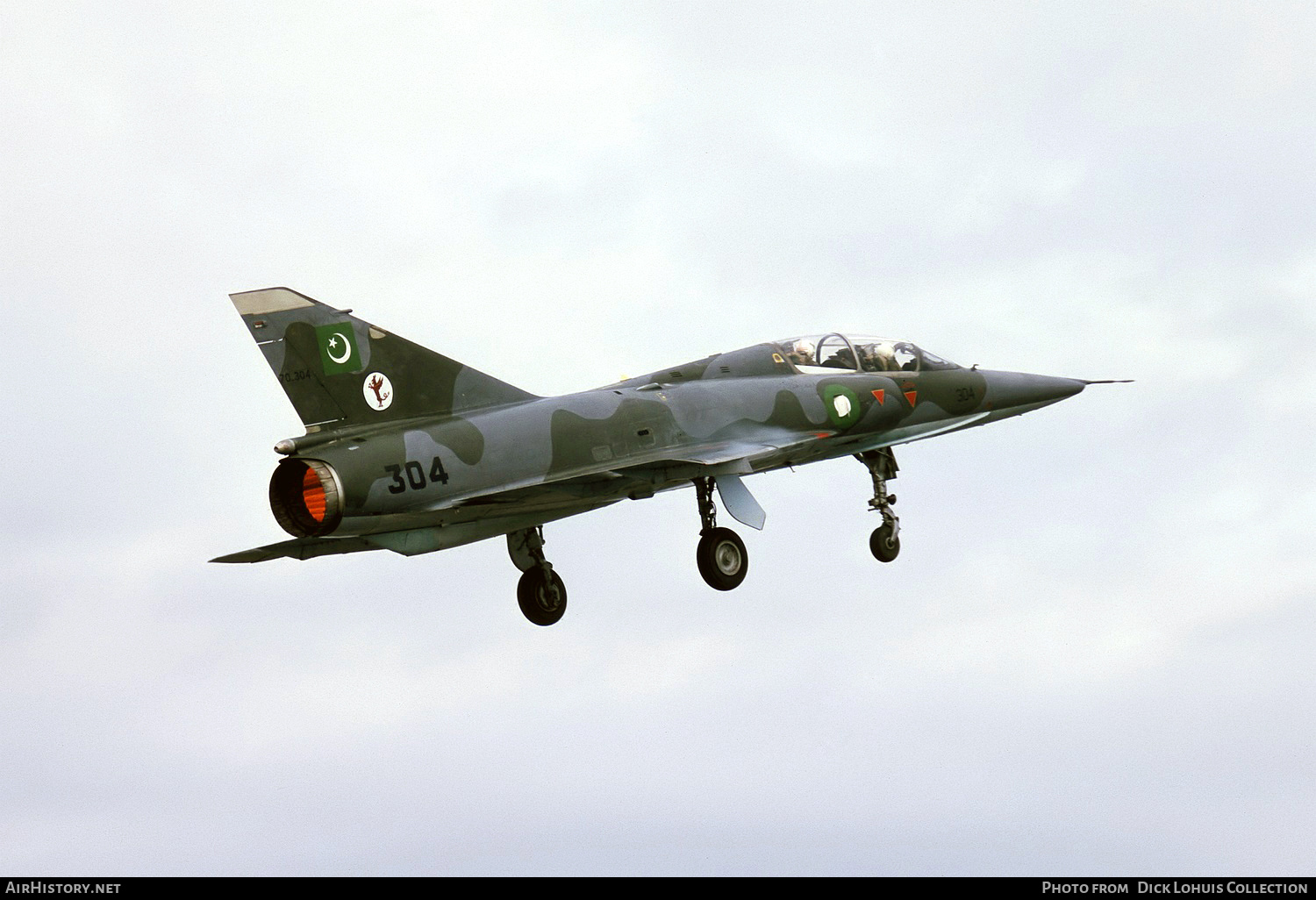 Aircraft Photo of 70-304 | Dassault Mirage IIIDP | Pakistan - Air Force | AirHistory.net #343531