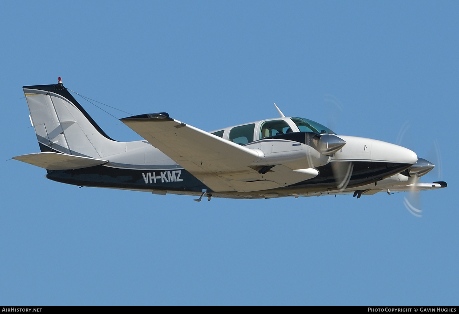 Aircraft Photo of VH-KMZ | Beech B55 Baron (95-B55) | AirHistory.net #343672