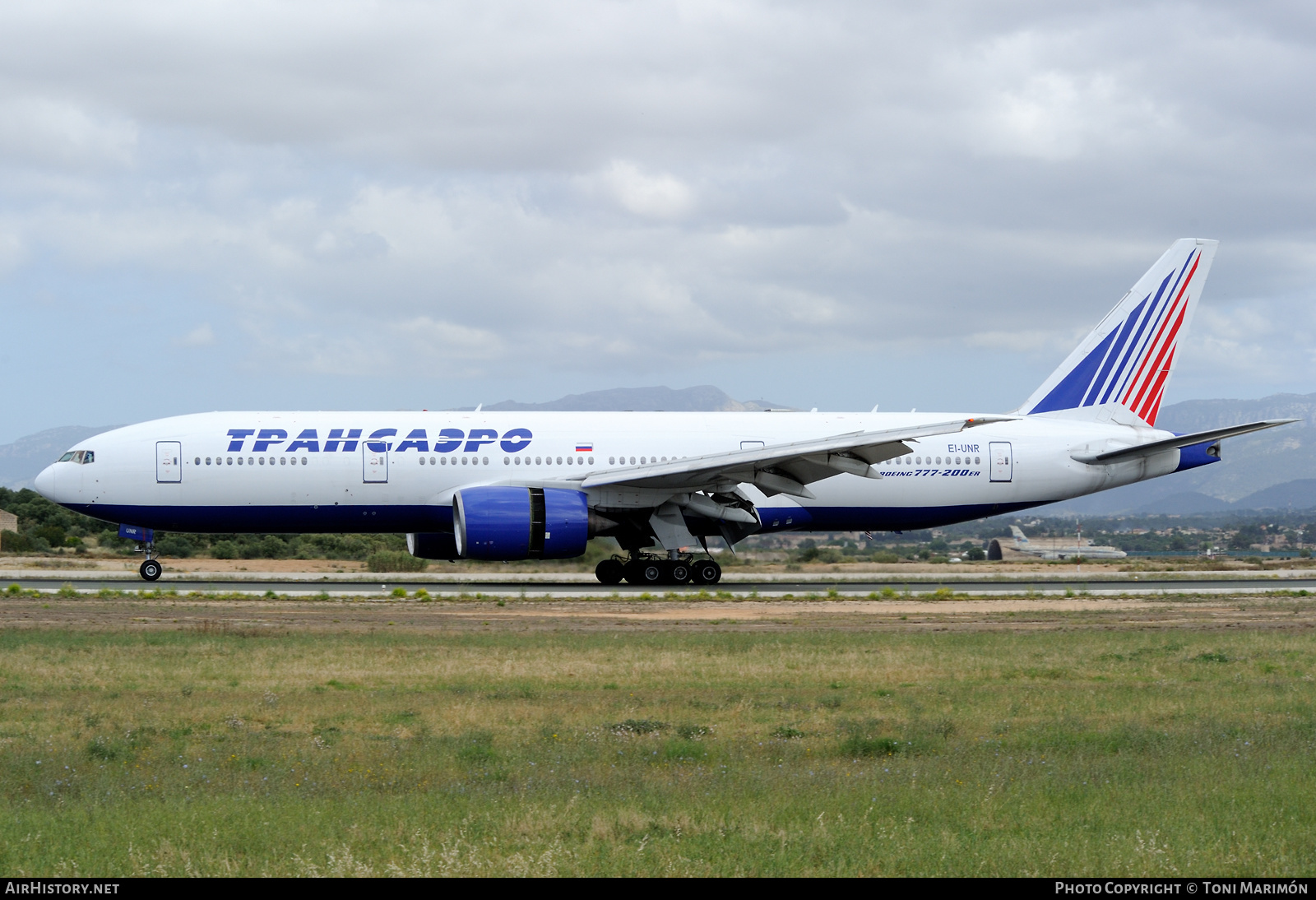 Aircraft Photo of EI-UNR | Boeing 777-212/ER | Transaero Airlines | AirHistory.net #343691