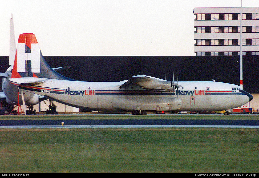 Aircraft Photo of G-BEPS | Short SC.5 Belfast C1 | HeavyLift Cargo Airlines | AirHistory.net #343723