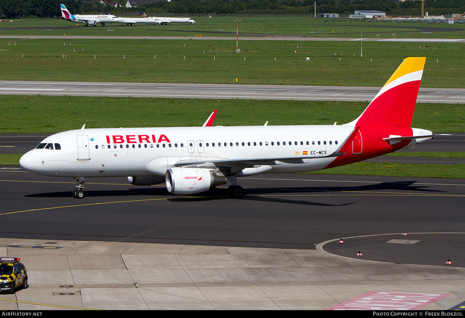 Aircraft Photo of EC-MCS | Airbus A320-216 | Iberia | AirHistory.net #343734