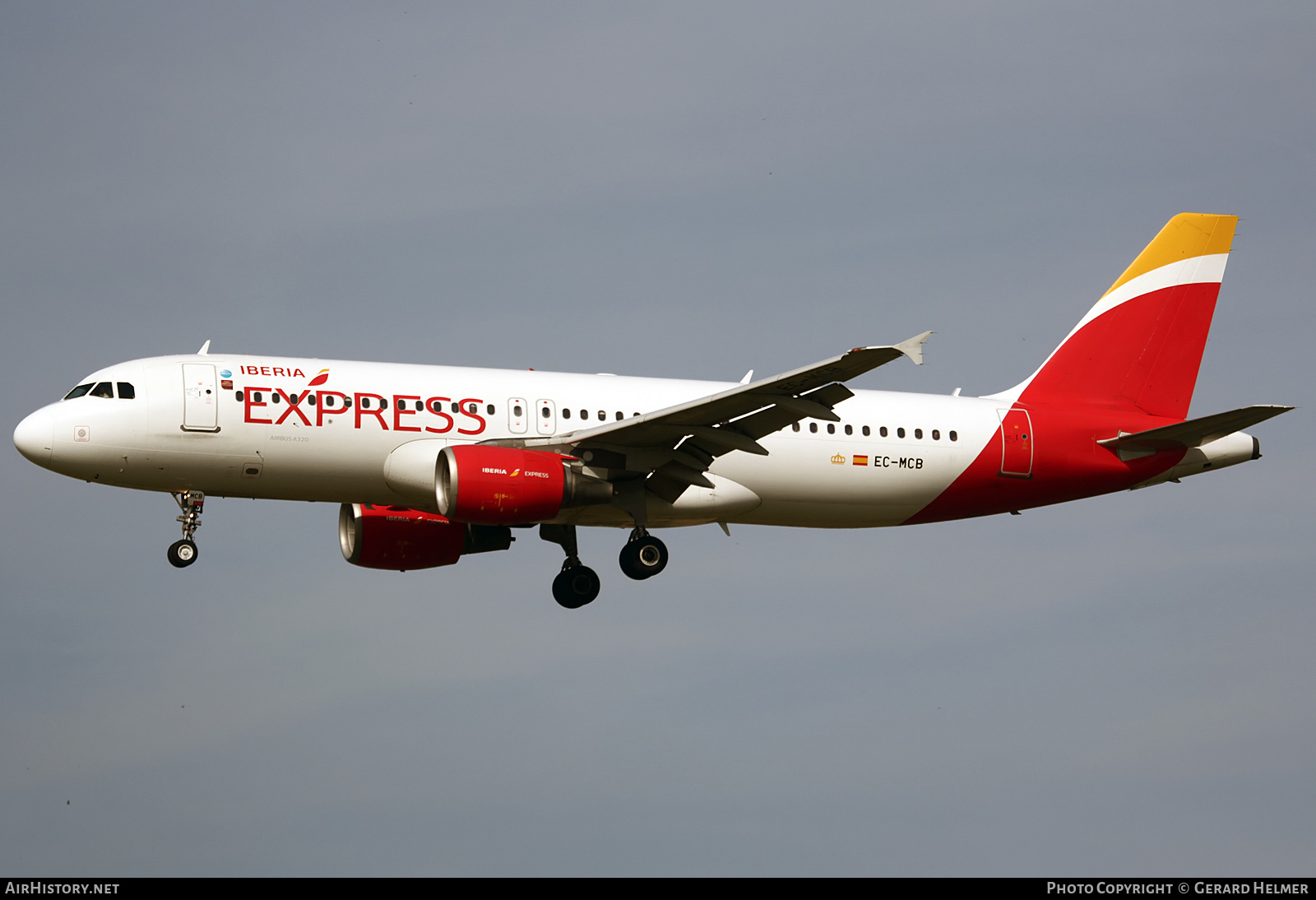 Aircraft Photo of EC-MCB | Airbus A320-214 | Iberia Express | AirHistory.net #343754