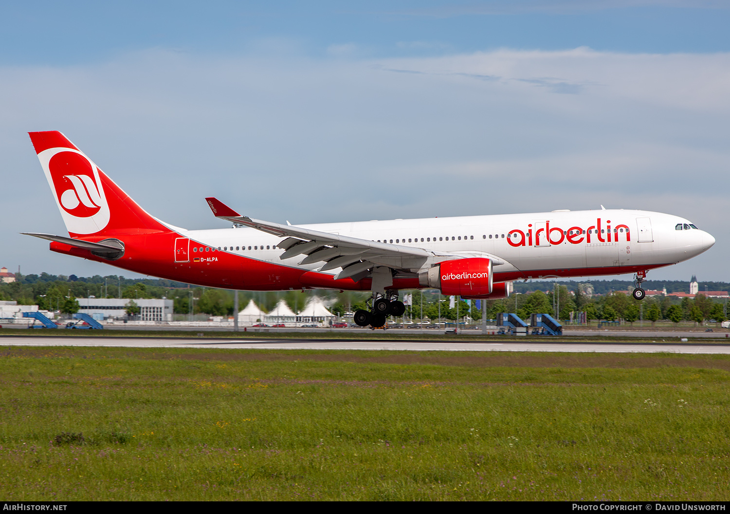 Aircraft Photo of D-ALPA | Airbus A330-223 | Air Berlin | AirHistory.net #343859