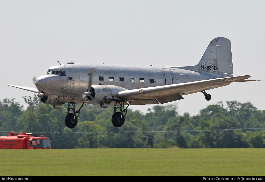 Aircraft Photo of N5831B | Douglas C-47A Skytrain | AirHistory.net #343934