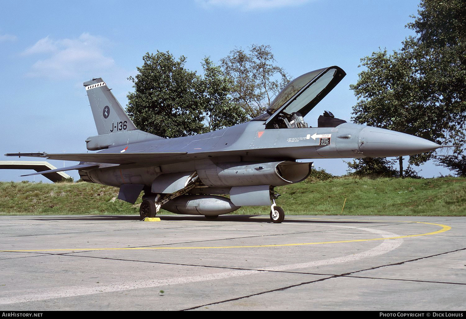 Aircraft Photo of J-136 | General Dynamics F-16A Fighting Falcon | Netherlands - Air Force | AirHistory.net #343962