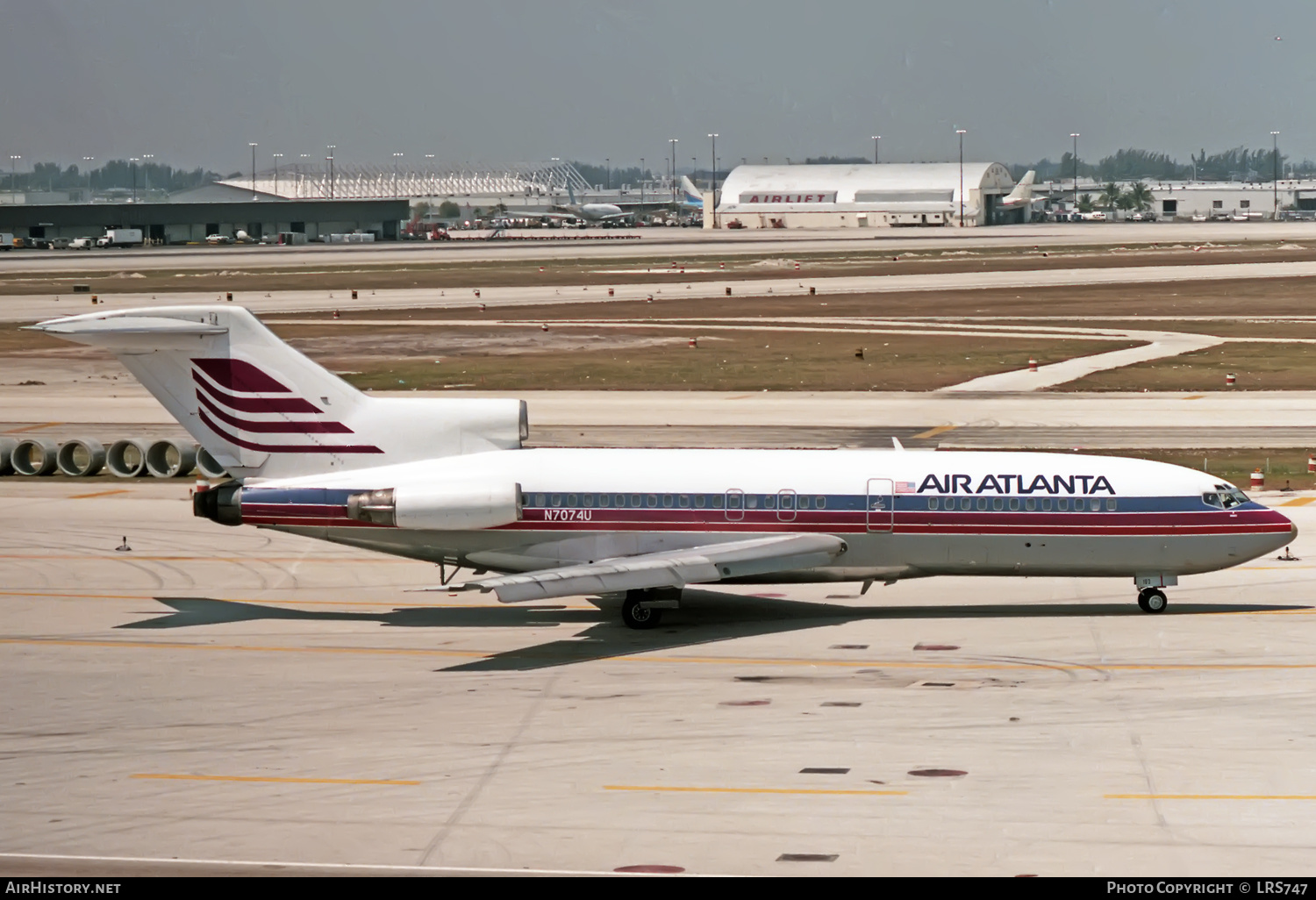 Aircraft Photo of N7074U | Boeing 727-22 | Air Atlanta | AirHistory.net #343991