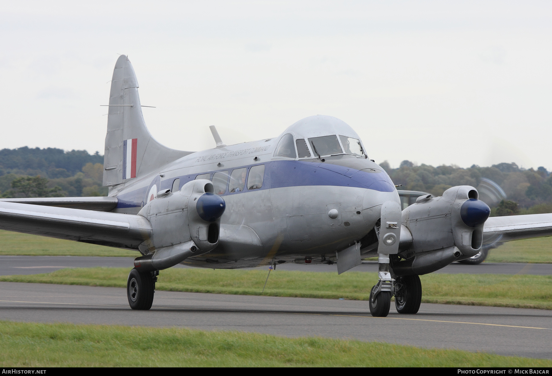 Aircraft Photo of G-DHDV / VP981 | De Havilland D.H. 104 Devon C2/2 | UK - Air Force | AirHistory.net #343994