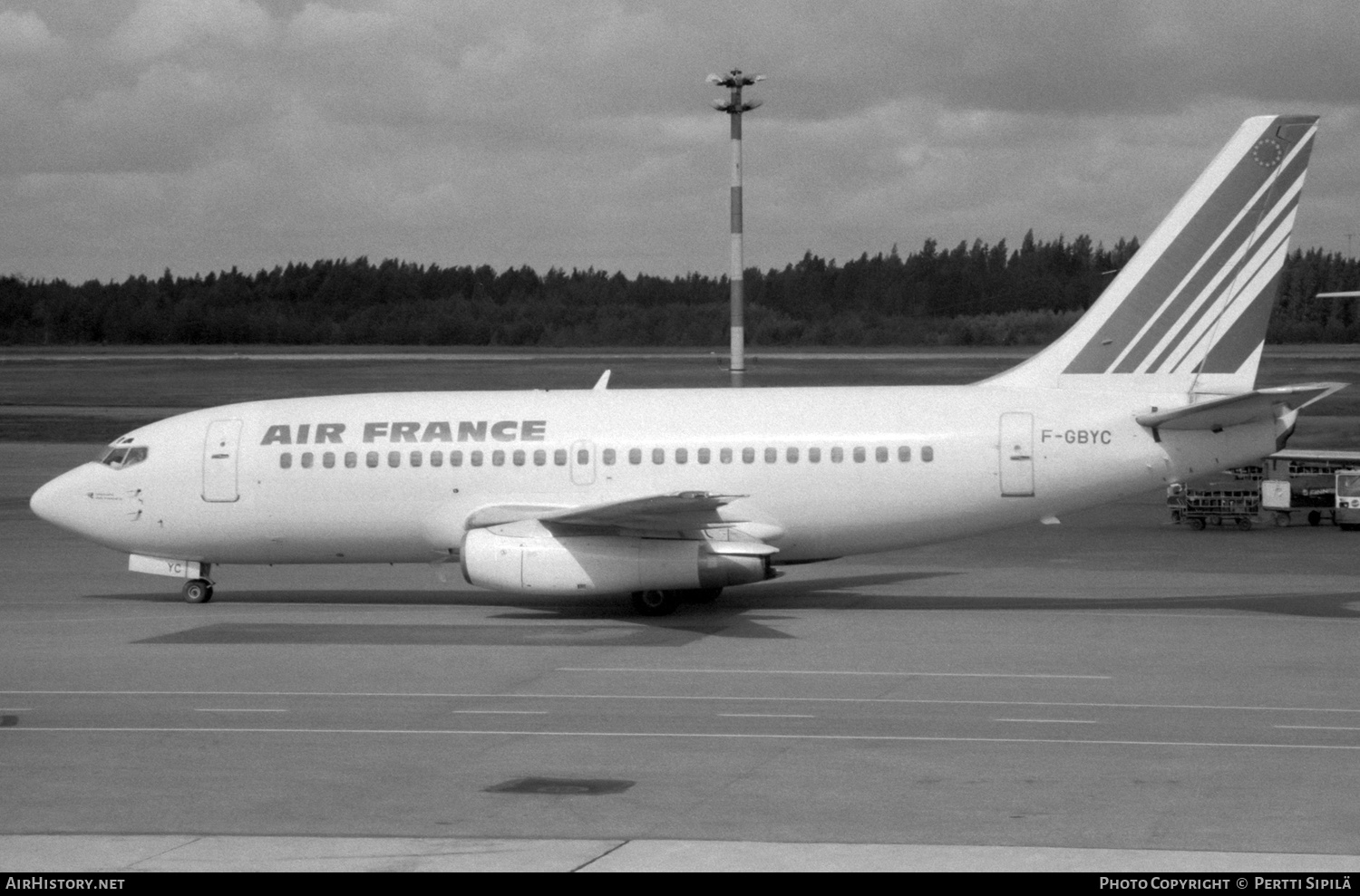 Aircraft Photo of F-GBYC | Boeing 737-228/Adv | Air France | AirHistory.net #343999