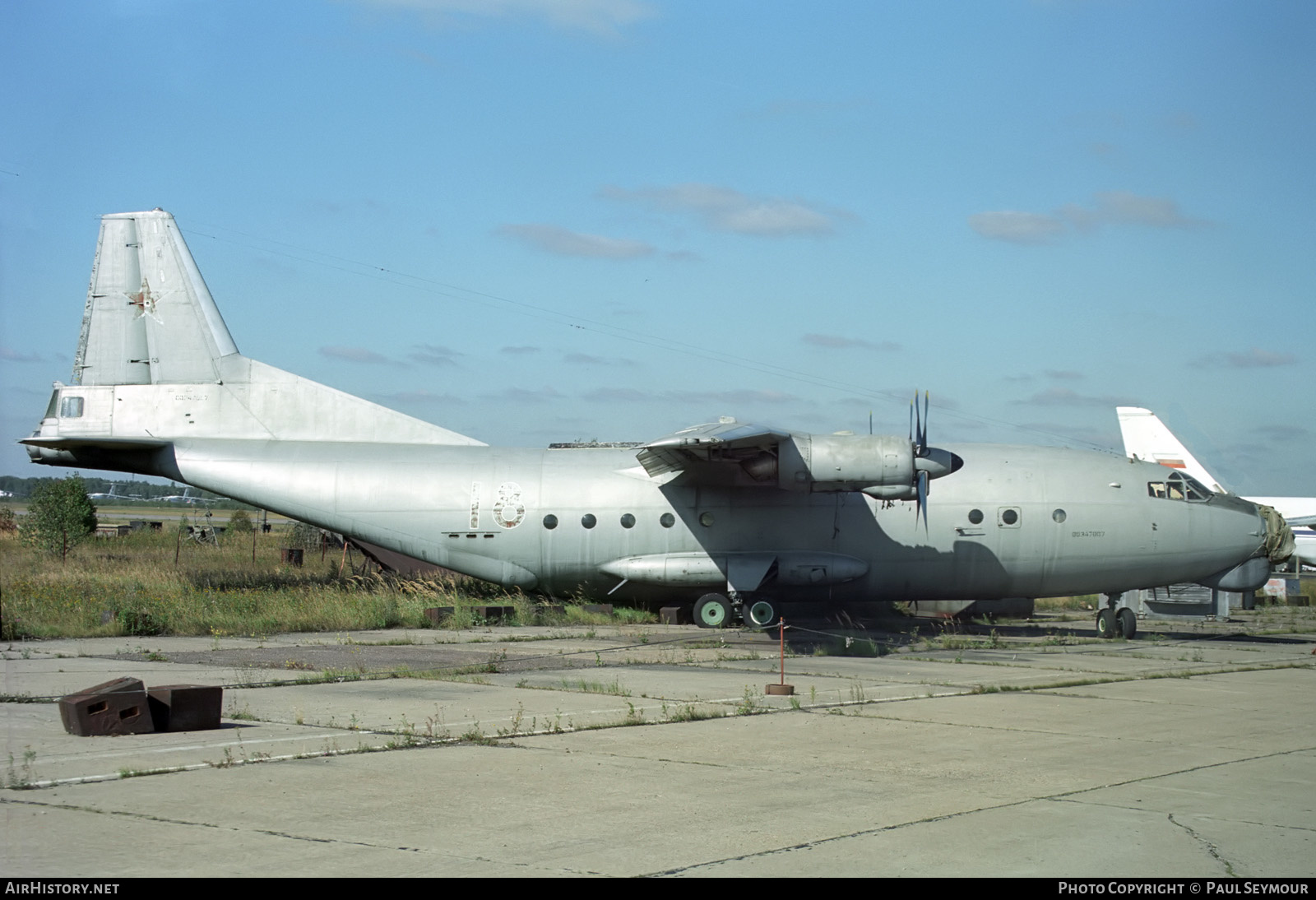 Aircraft Photo of 18 red | Antonov An-12BK | Russia - Air Force | AirHistory.net #344038
