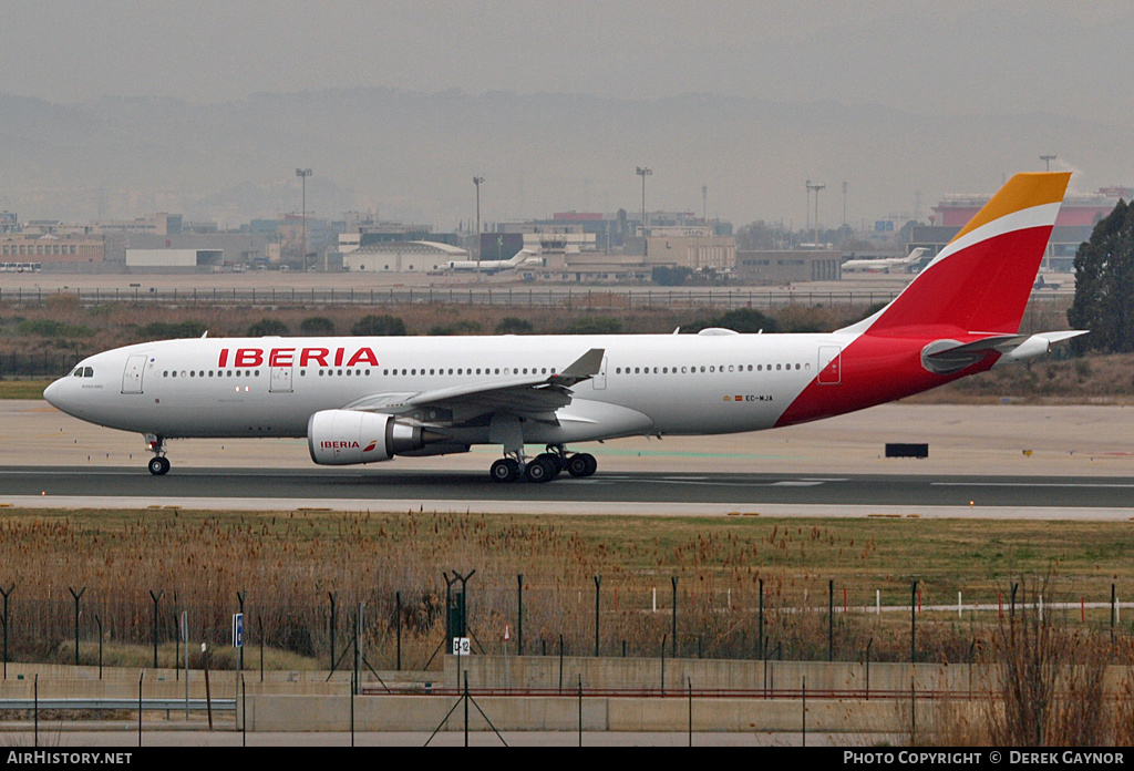 Aircraft Photo of EC-MJA | Airbus A330-202 | Iberia | AirHistory.net #344040