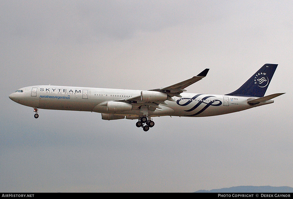 Aircraft Photo of LV-FPV | Airbus A340-313X | Aerolíneas Argentinas | AirHistory.net #344042