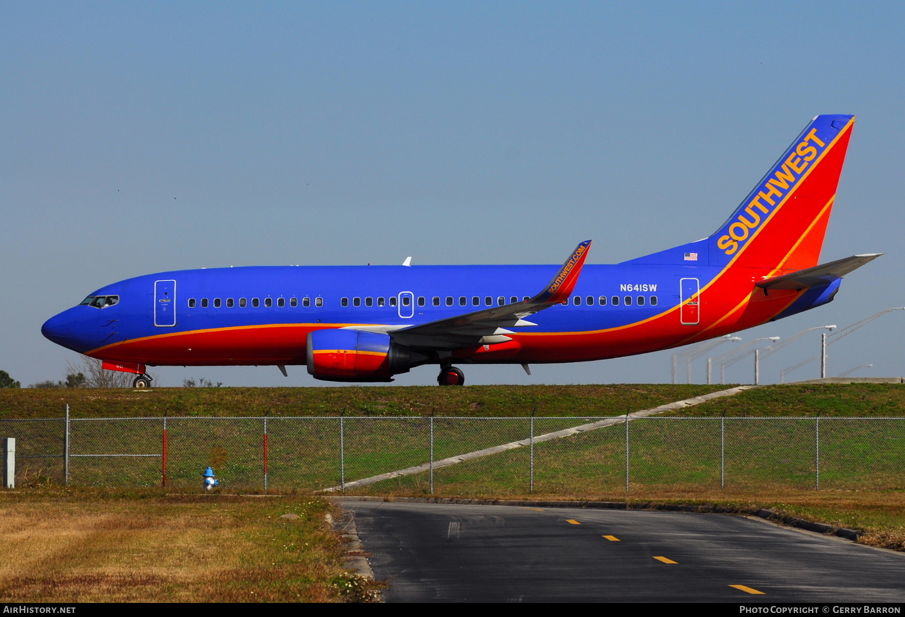 Aircraft Photo of N641SW | Boeing 737-3H4 | Southwest Airlines | AirHistory.net #344046