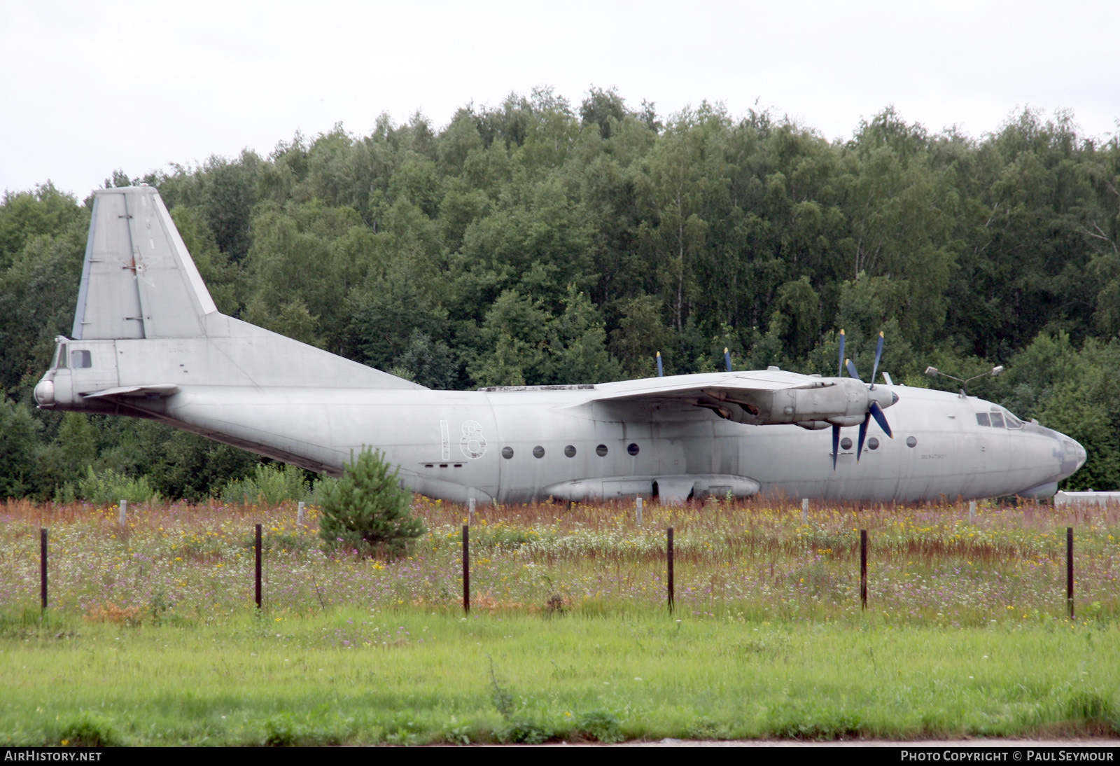 Aircraft Photo of 18 red | Antonov An-12BK | Russia - Air Force | AirHistory.net #344051