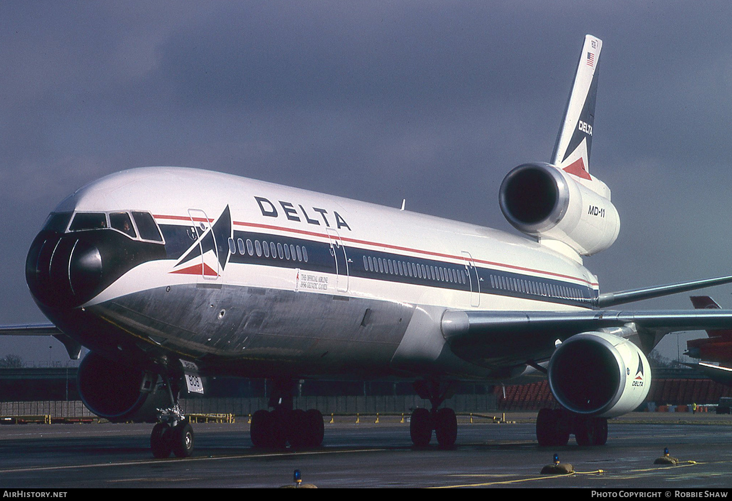 Aircraft Photo of N808DE | McDonnell Douglas MD-11 | Delta Air Lines | AirHistory.net #344128