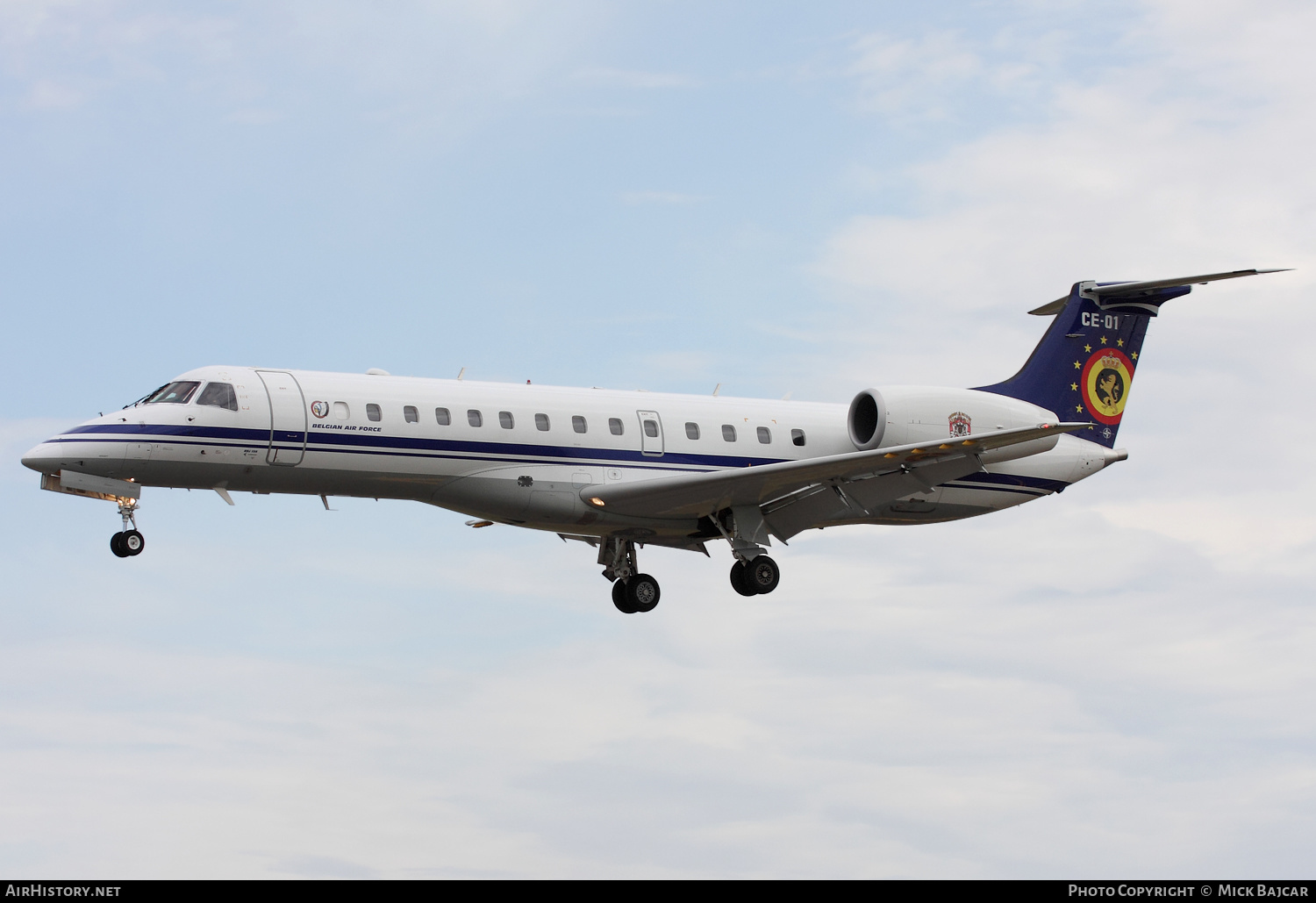 Aircraft Photo of CE-01 | Embraer ERJ-135LR (EMB-135LR) | Belgium - Air Force | AirHistory.net #344153