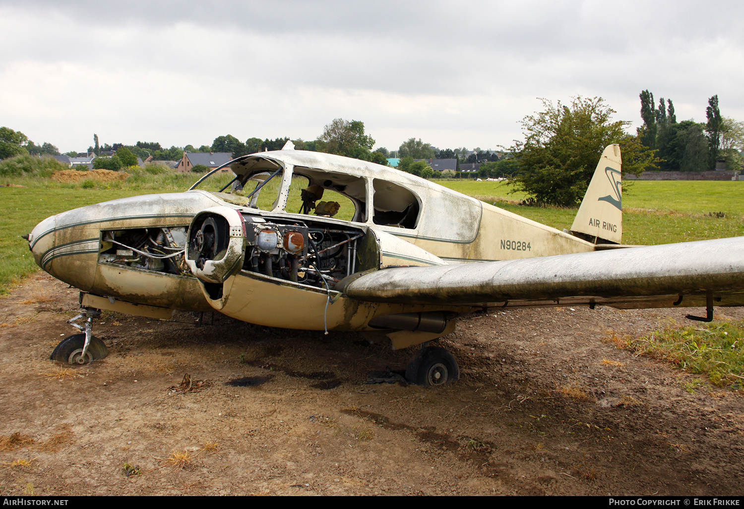 Aircraft Photo of N90284 | Piper PA-23-160 Apache | Air Ring | AirHistory.net #344161