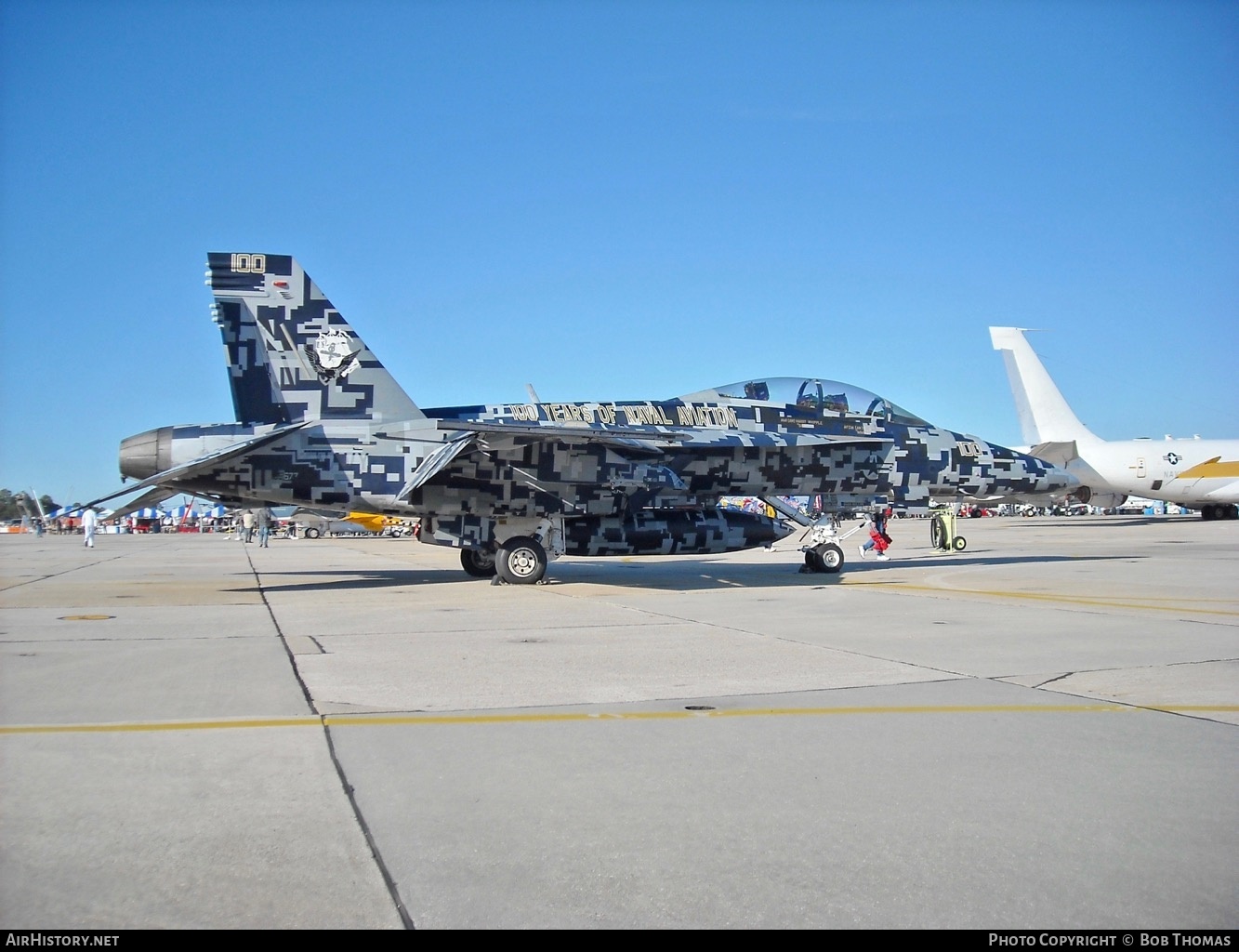 Aircraft Photo of 165677 | Boeing F/A-18F Super Hornet | USA - Navy | AirHistory.net #344176