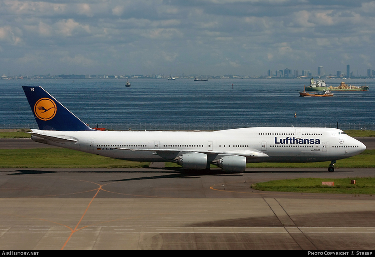 Aircraft Photo of D-ABYQ | Boeing 747-830 | Lufthansa | AirHistory.net #344202