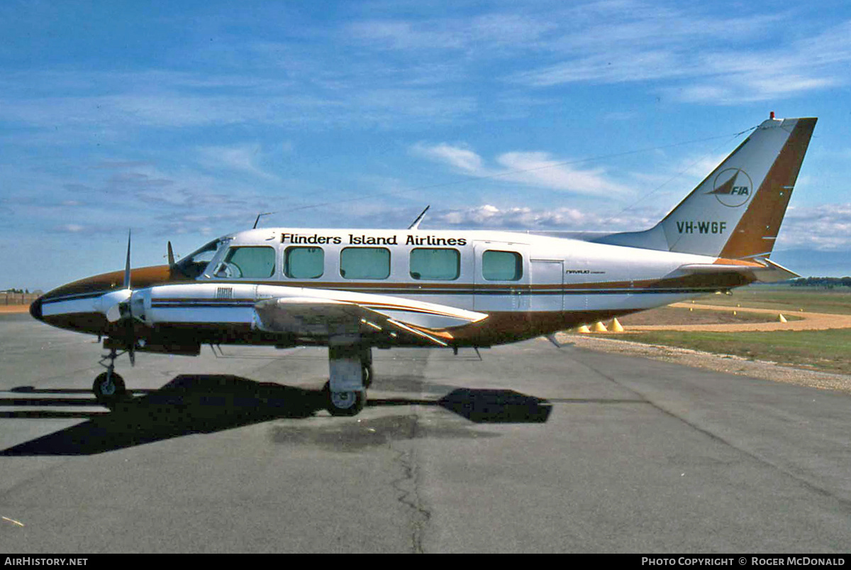 Aircraft Photo of VH-WGF | Piper PA-31-350 Navajo Chieftain | Flinders Island Airlines | AirHistory.net #344278