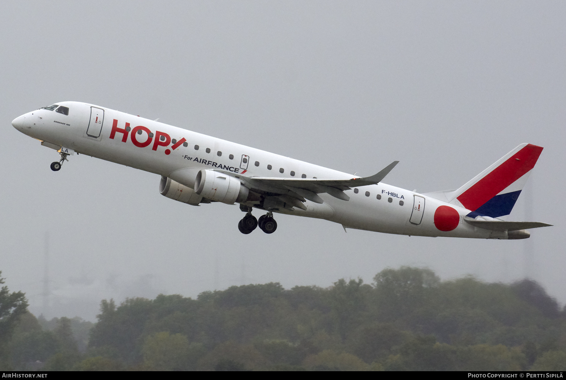 Aircraft Photo of F-HBLA | Embraer 190LR (ERJ-190-100LR) | Hop! | AirHistory.net #344312