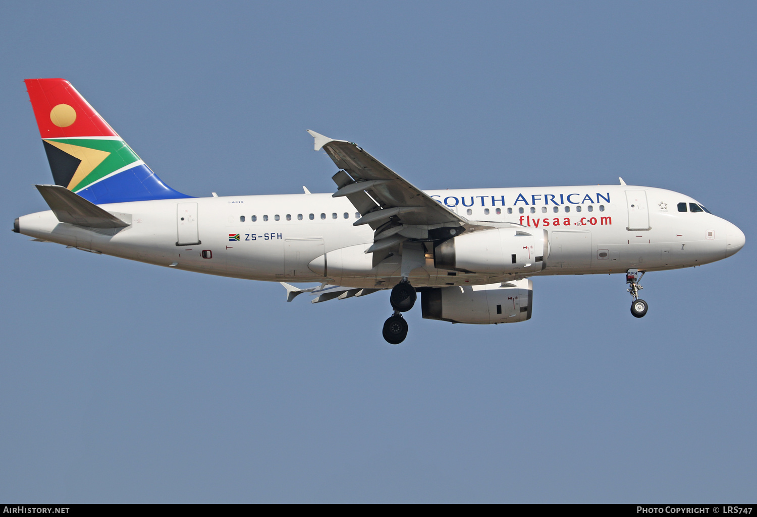 Aircraft Photo of ZS-SFH | Airbus A319-131 | South African Airways | AirHistory.net #344349
