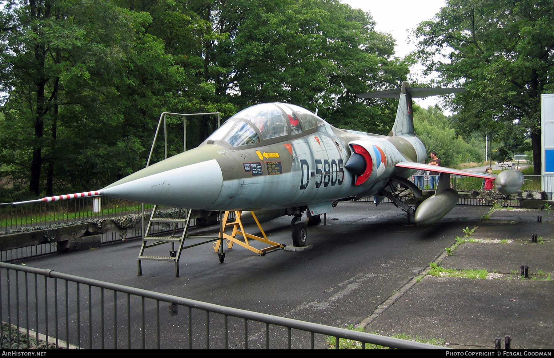 Aircraft Photo of D-5805 | Lockheed TF-104G Starfighter | Netherlands - Air Force | AirHistory.net #344389