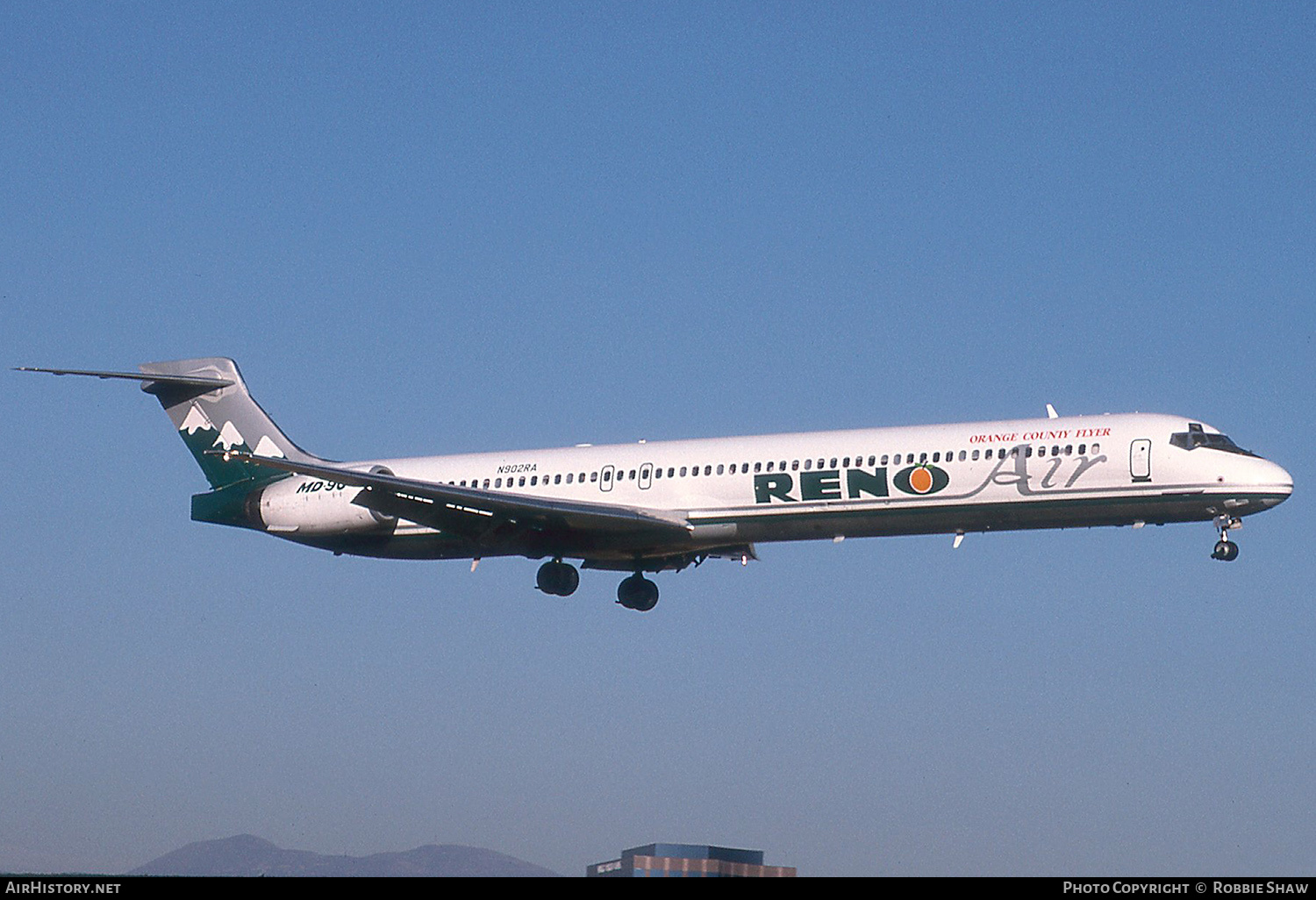 Aircraft Photo of N902RA | McDonnell Douglas MD-90-30 | Reno Air | AirHistory.net #344417