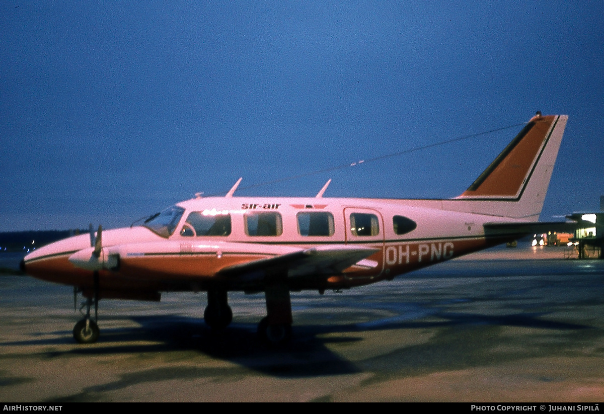 Aircraft Photo of OH-PNG | Piper PA-31-310 Navajo B | Sir-Air | AirHistory.net #344532
