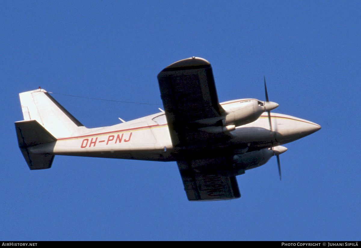 Aircraft Photo of OH-PNJ | Piper PA-23-250 Aztec E | AirHistory.net #344535