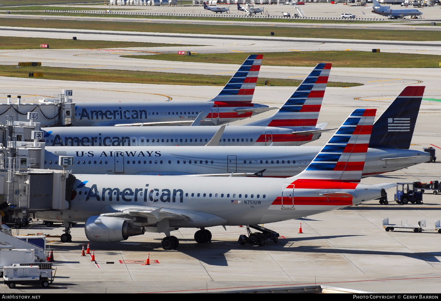 Aircraft Photo of N751UW | Airbus A319-112 | American Airlines | AirHistory.net #344720