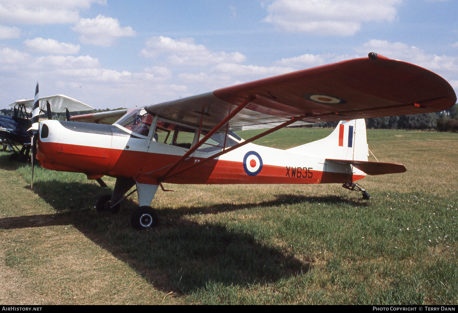 Aircraft Photo of G-AWSW / XW635 | Beagle D-5/180 Husky | UK - Air Force | AirHistory.net #344806