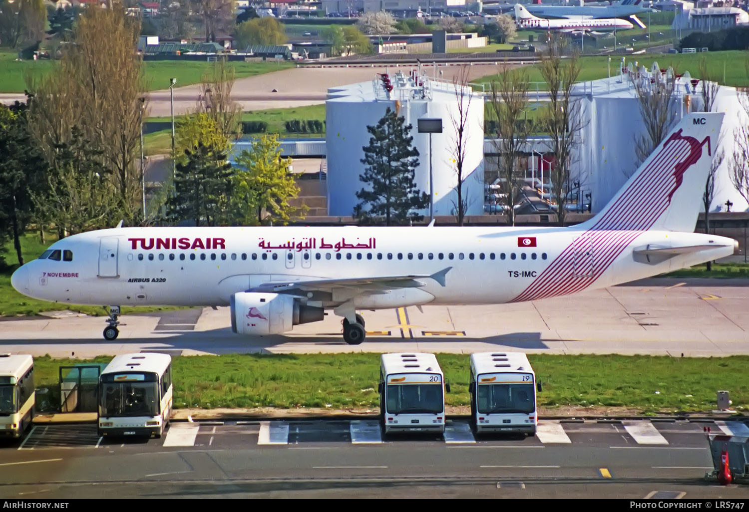 Aircraft Photo of TS-IMC | Airbus A320-211 | Tunisair | AirHistory.net #344923
