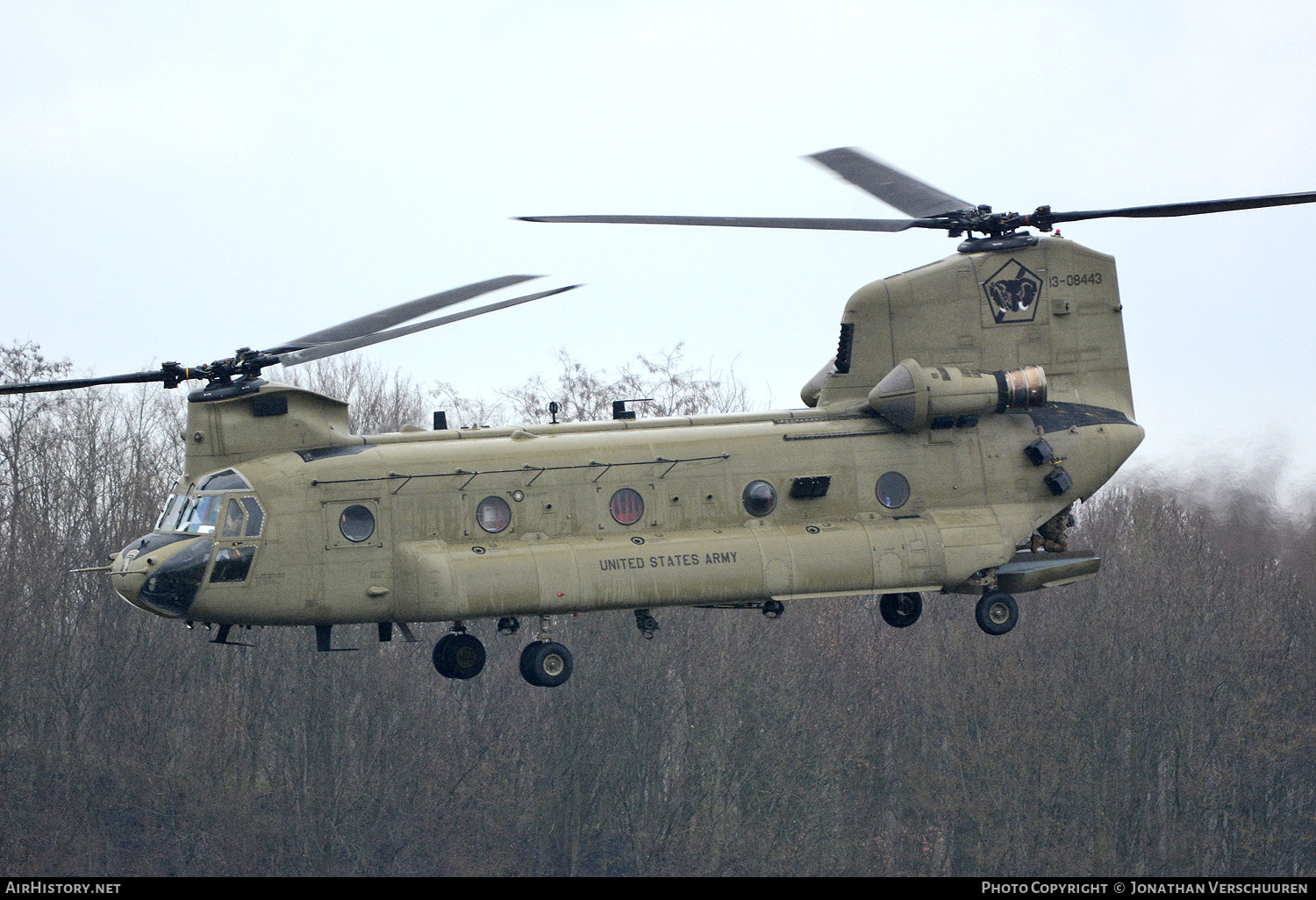 Aircraft Photo of 13-8443 / 13-08443 | Boeing CH-47F Chinook (414) | USA - Army | AirHistory.net #345003