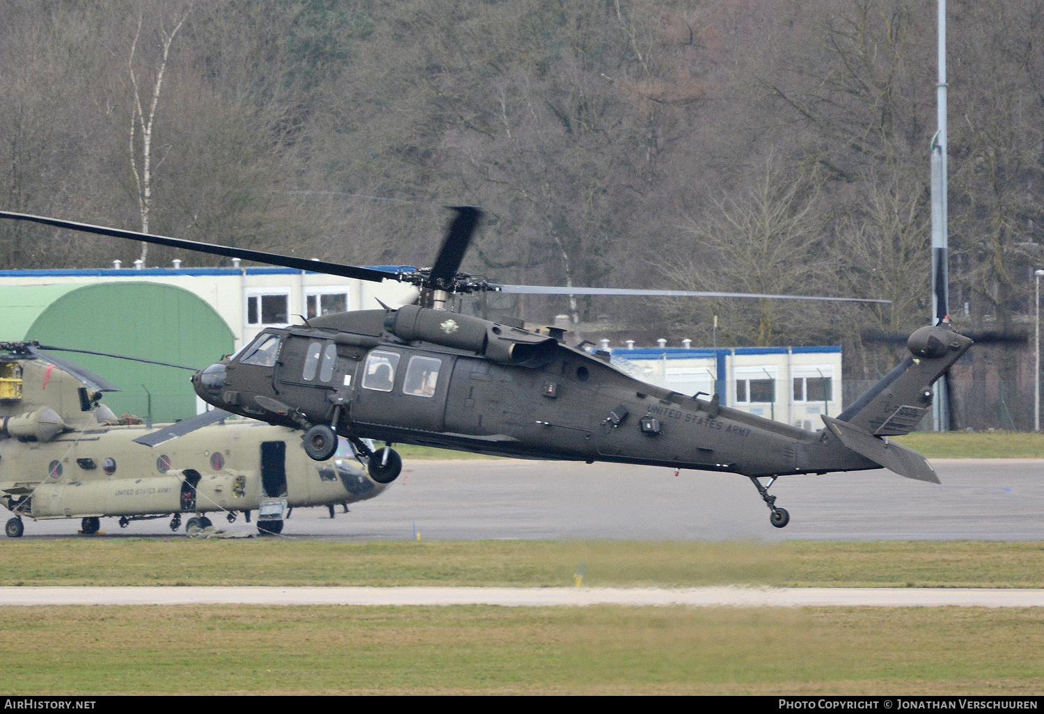 Aircraft Photo of 93-26519 / 26519 | Sikorsky UH-60L Black Hawk (S-70A) | USA - Army | AirHistory.net #345025