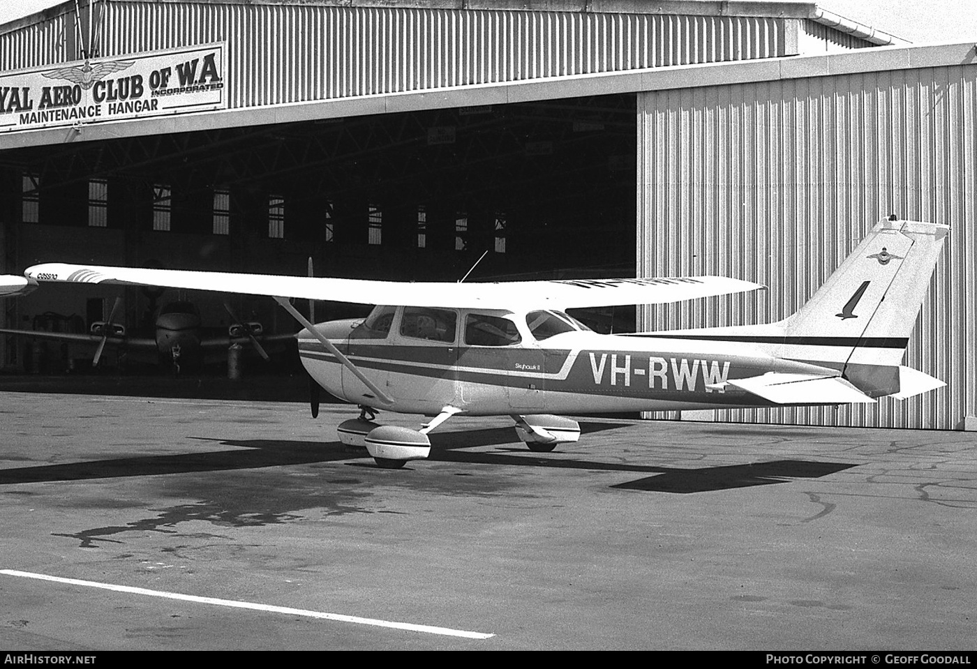 Aircraft Photo of VH-RWW | Cessna 172M | Royal Aero Club of Western Australia | AirHistory.net #345122