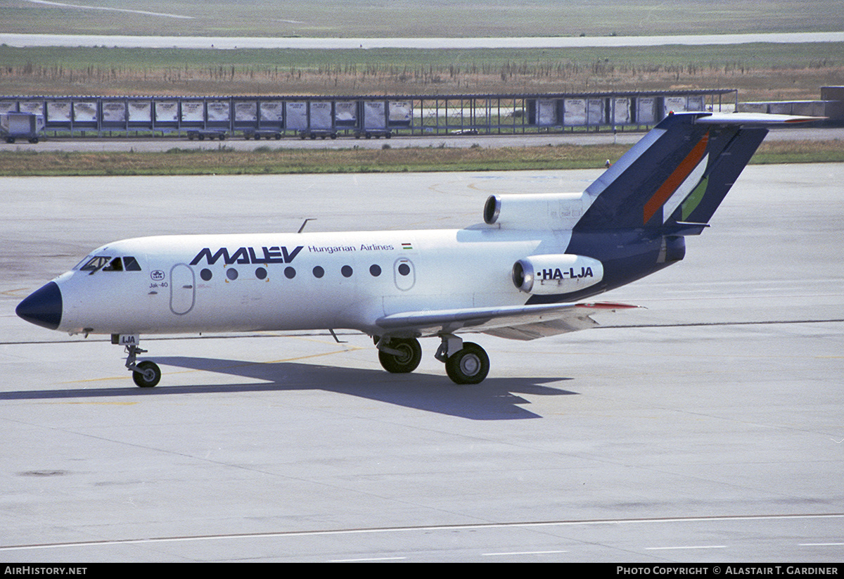 Aircraft Photo of HA-LJA | Yakovlev Yak-40 | Malév - Hungarian Airlines | AirHistory.net #345260