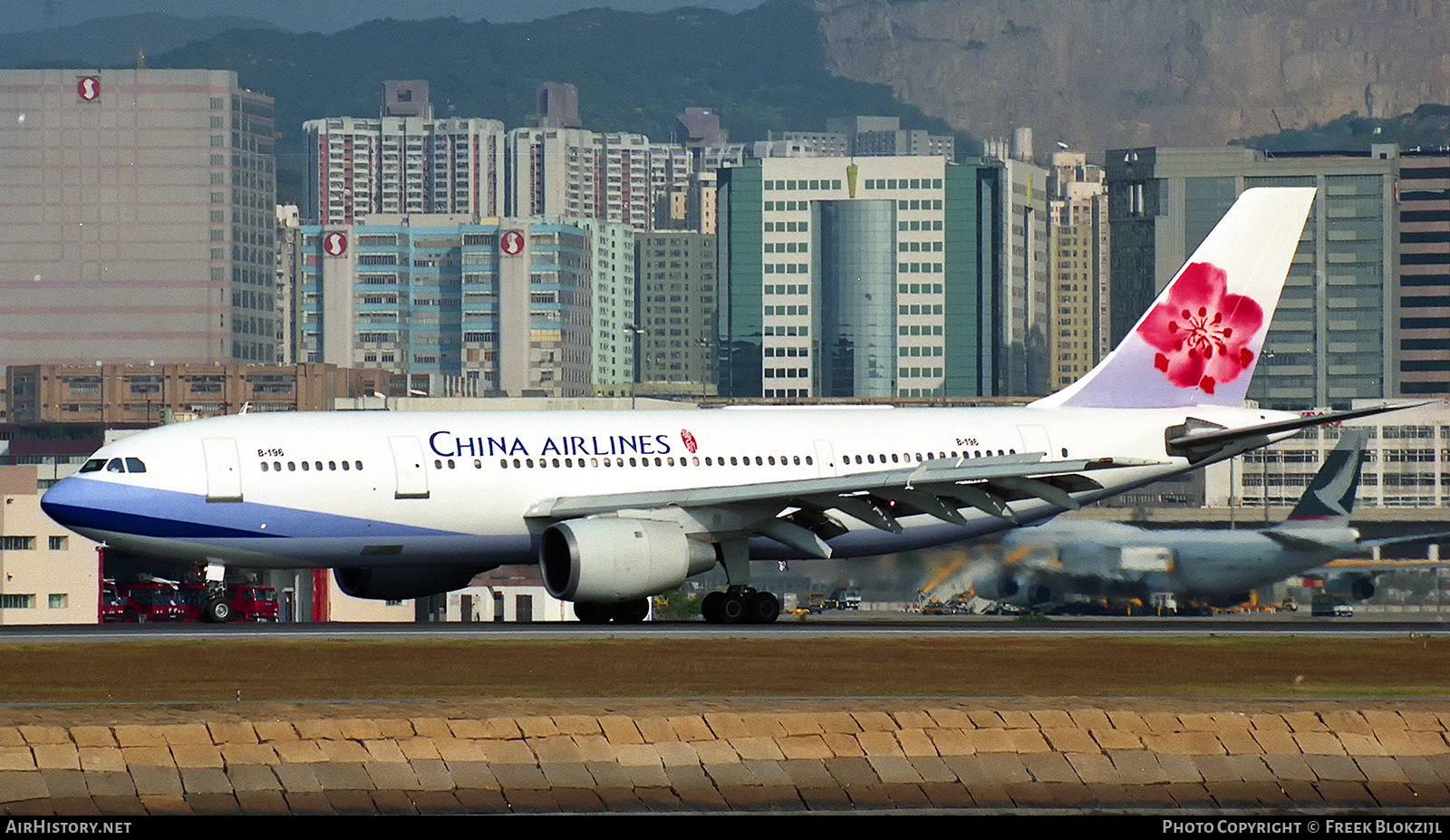 Aircraft Photo of B-196 | Airbus A300B4-220 | China Airlines | AirHistory.net #345309