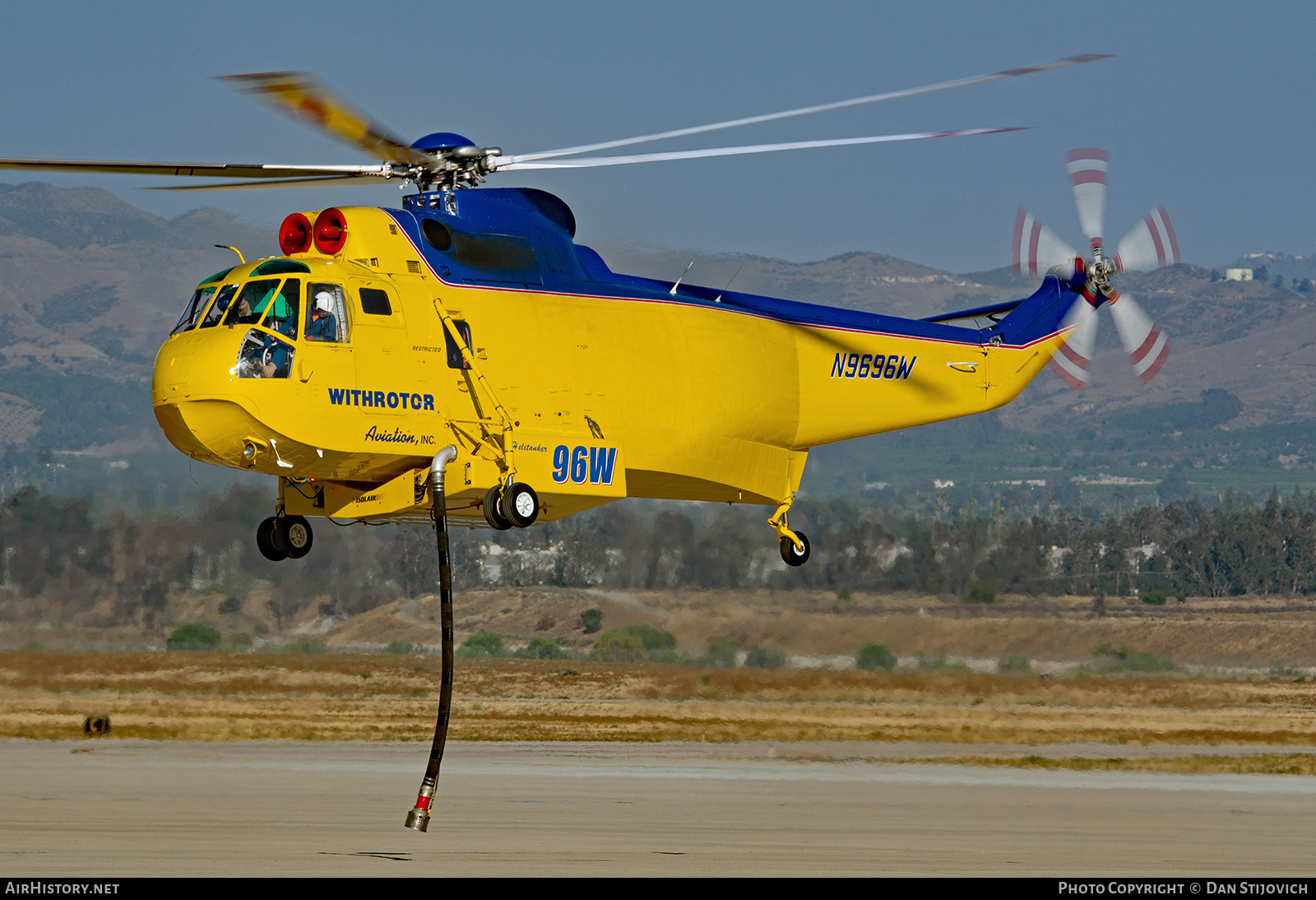 Aircraft Photo of N9696W | Sikorsky SH-3A Sea King (S-61B) | Withrotor Aviation | AirHistory.net #345356