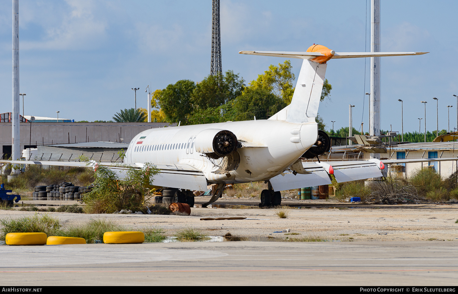 Aircraft Photo of EP-LCP | Fokker 100 (F28-0100) | Kish Air | AirHistory.net #345363