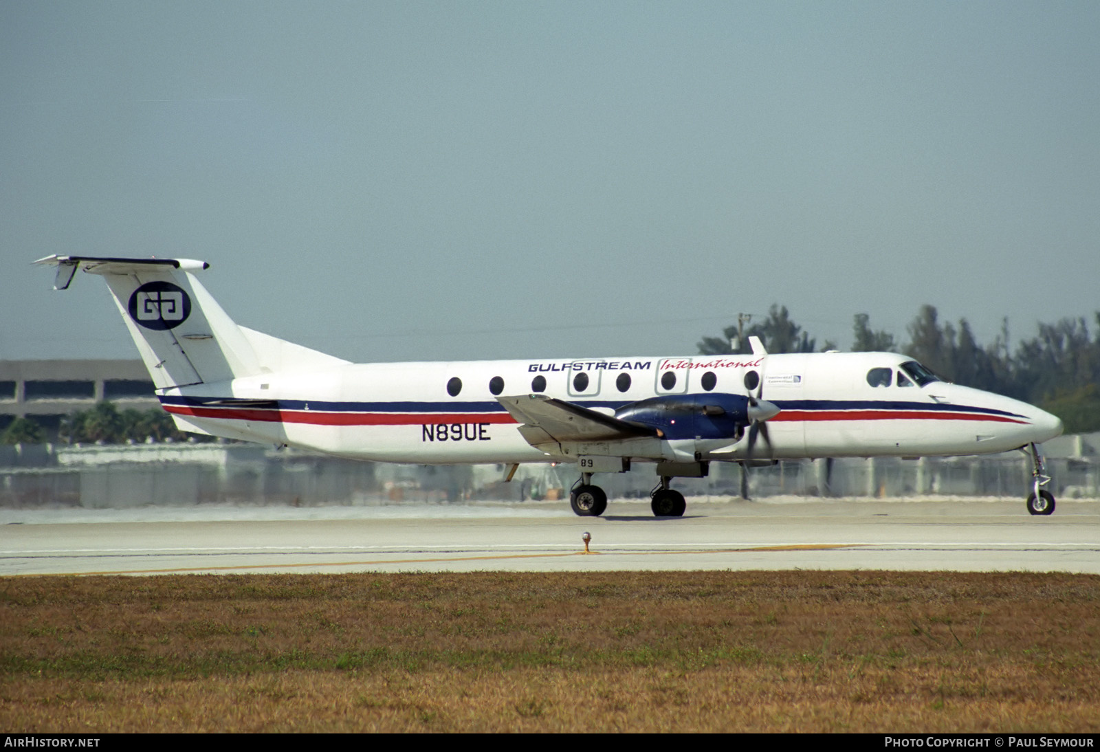 Aircraft Photo of N89UE | Beech 1900C-1 | Gulfstream International Airlines | AirHistory.net #345390