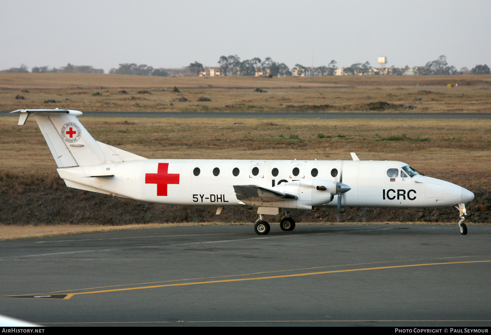 Aircraft Photo of 5Y-DHL | Beech 1900C-1 | ICRC - International Committee of the Red Cross | AirHistory.net #345405