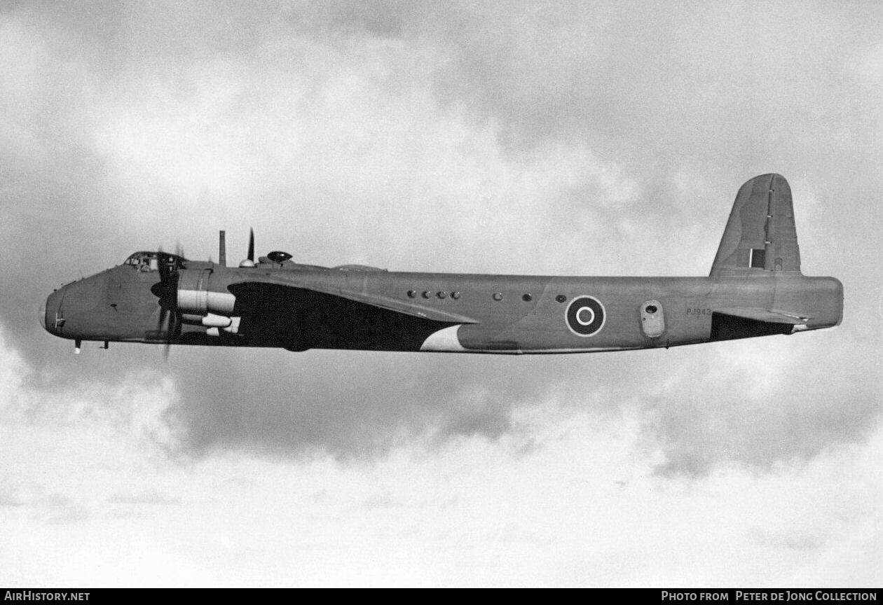 Aircraft Photo of PJ943 | Short S-29 Stirling Mk5 | UK - Air Force | AirHistory.net #345682