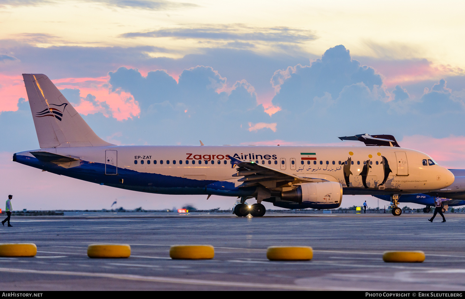 Aircraft Photo of EP-ZAT | Airbus A320-214 | Zagros Airlines | AirHistory.net #345715