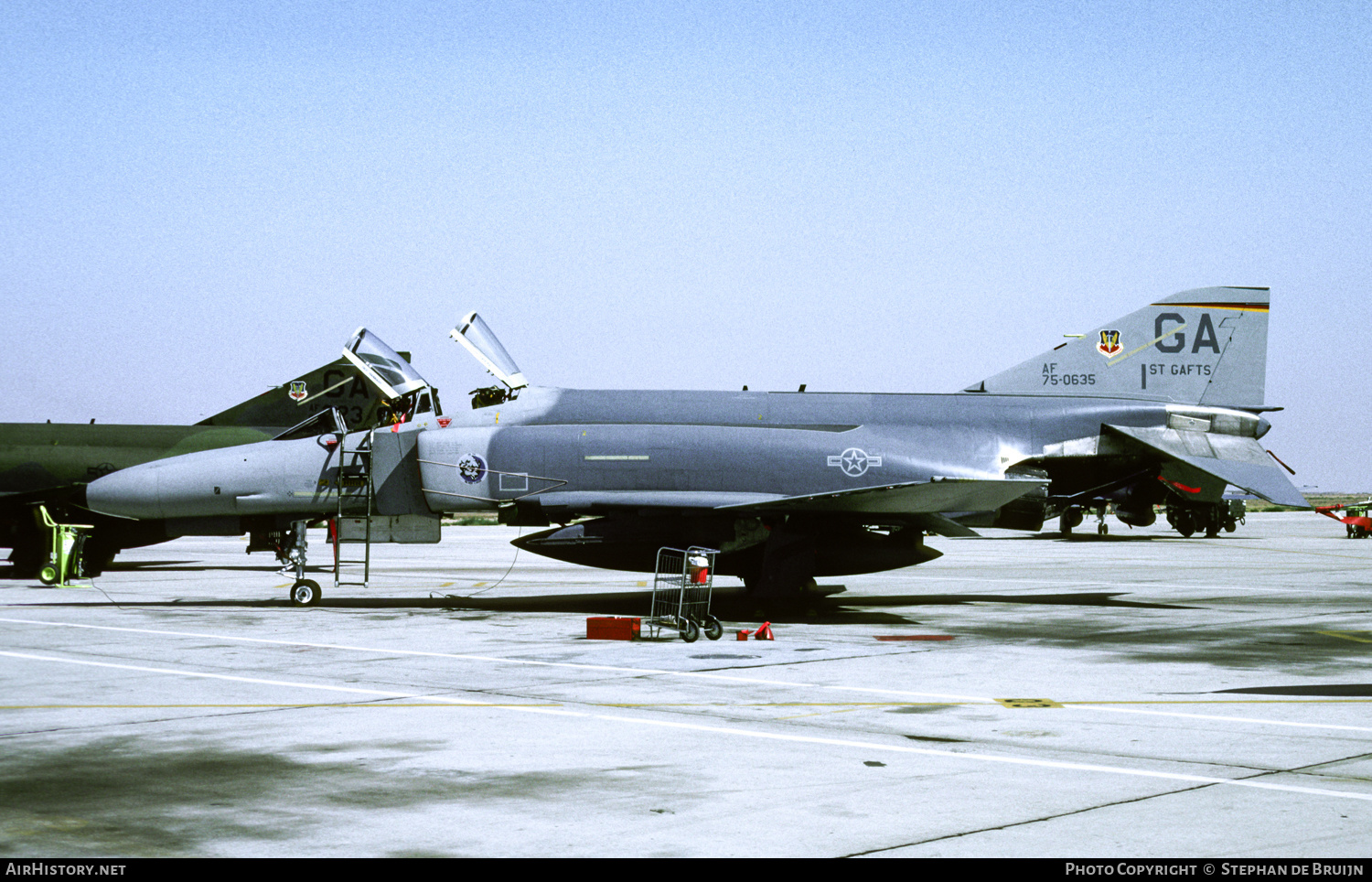 Aircraft Photo of 75-0635 / AF75-635 | McDonnell Douglas F-4E Phantom II | USA - Air Force | AirHistory.net #345717