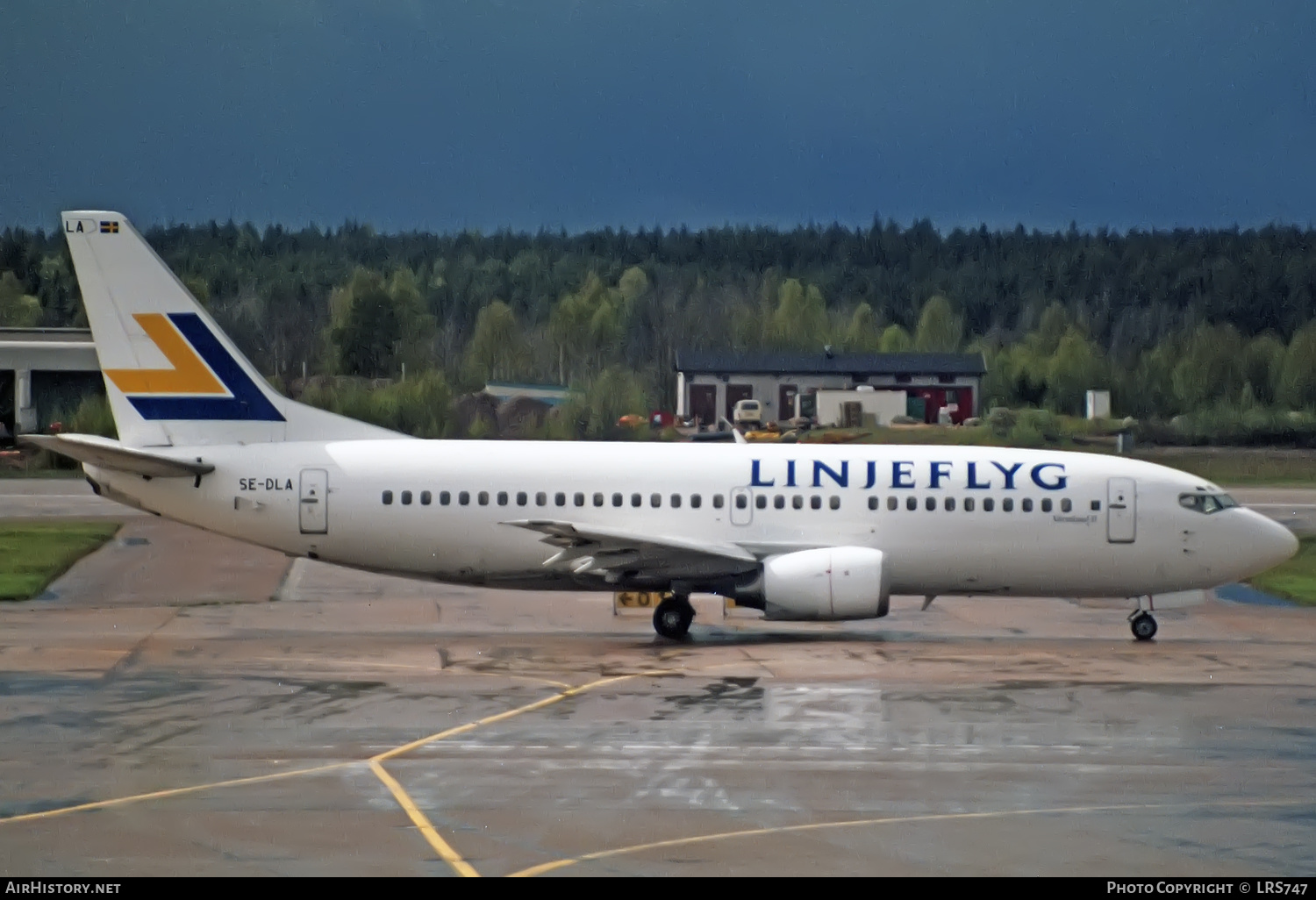 Aircraft Photo of SE-DLA | Boeing 737-3Q8 | Linjeflyg | AirHistory.net #345795